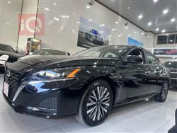 نیسان ئەلتیما